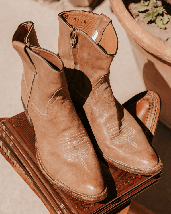 Clayton Gunsmoke | Luxury Fashion Men's Cowboy Boot | Miron Crosby