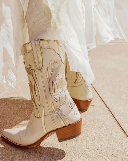 Dolly 2.0 Metallic Champagne